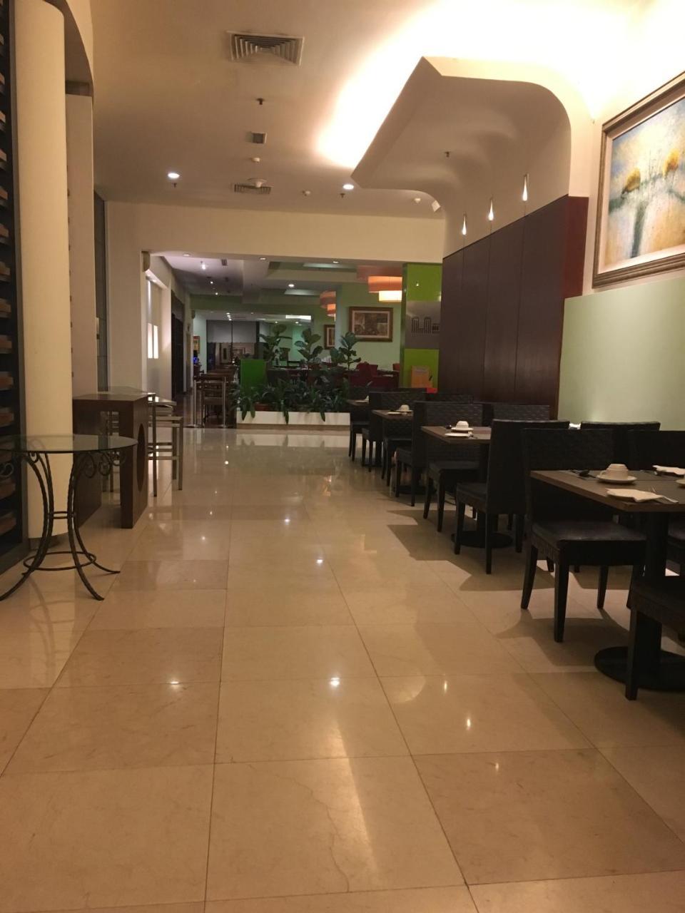 Times Square Residences Kuala Lumpur Luaran gambar